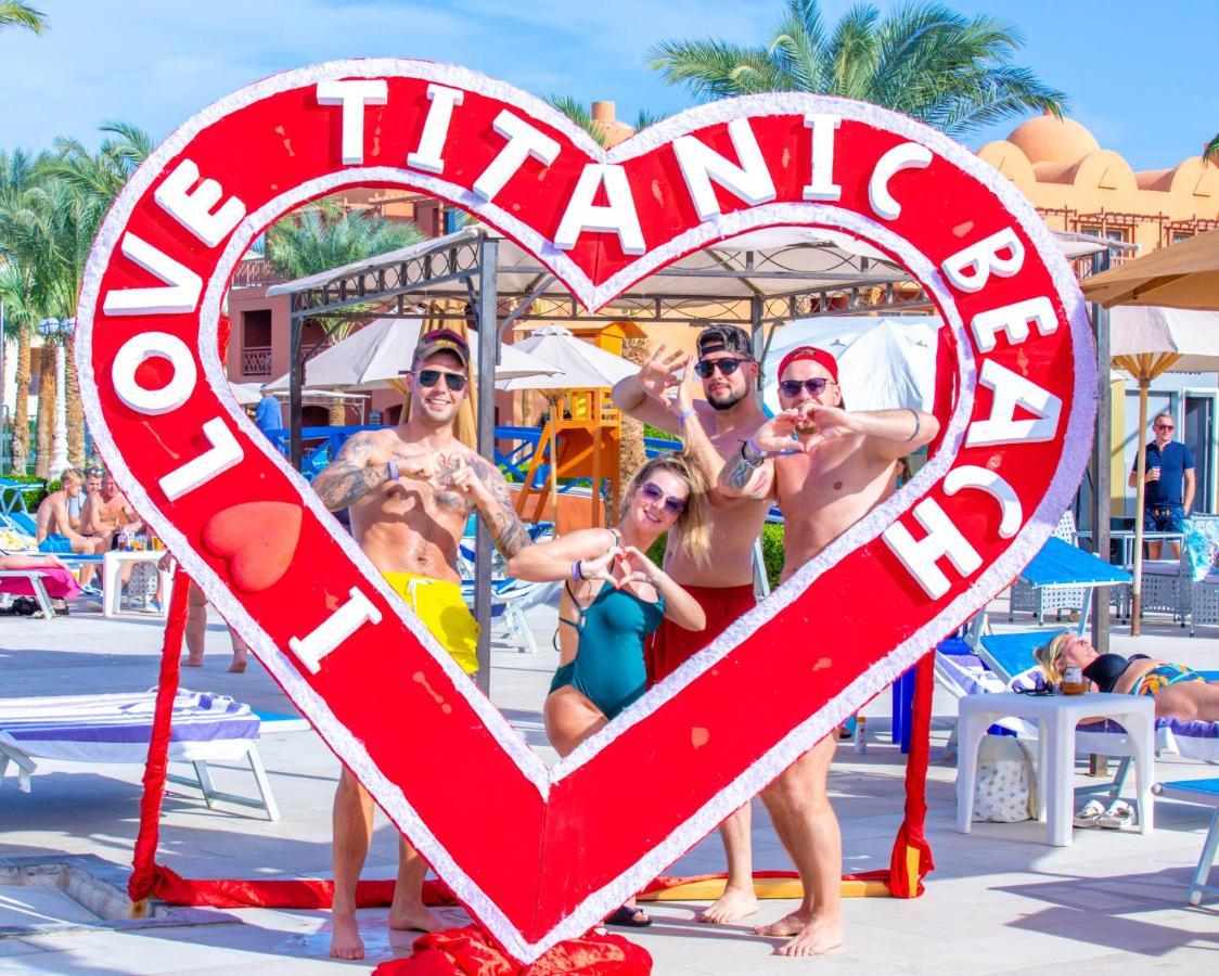 Titanic Beach - Families And Couples Only Hurghada Exterior foto Love Beach