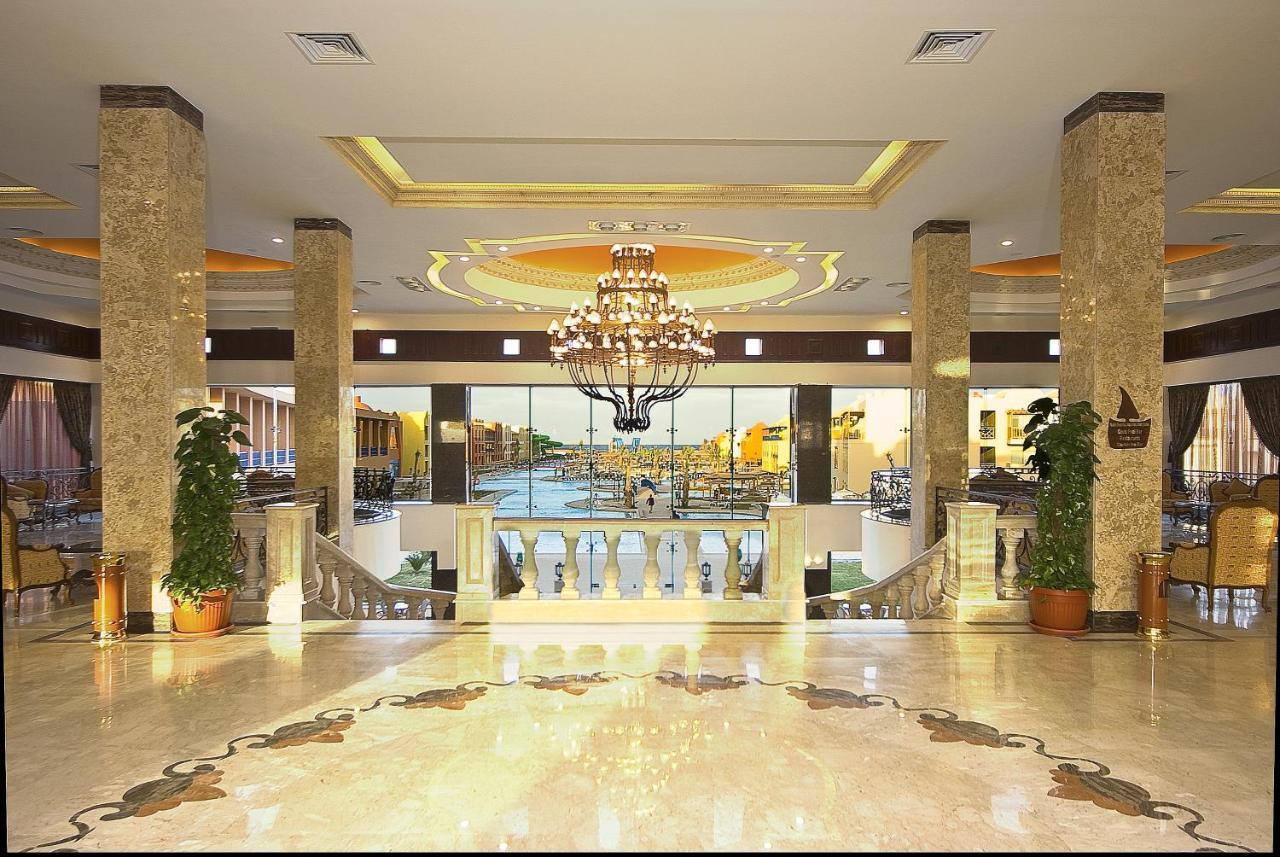 Titanic Beach - Families And Couples Only Hurghada Exterior foto Lobby