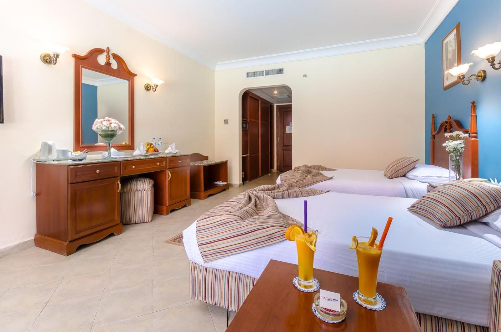 Titanic Beach - Families And Couples Only Hurghada Exterior foto